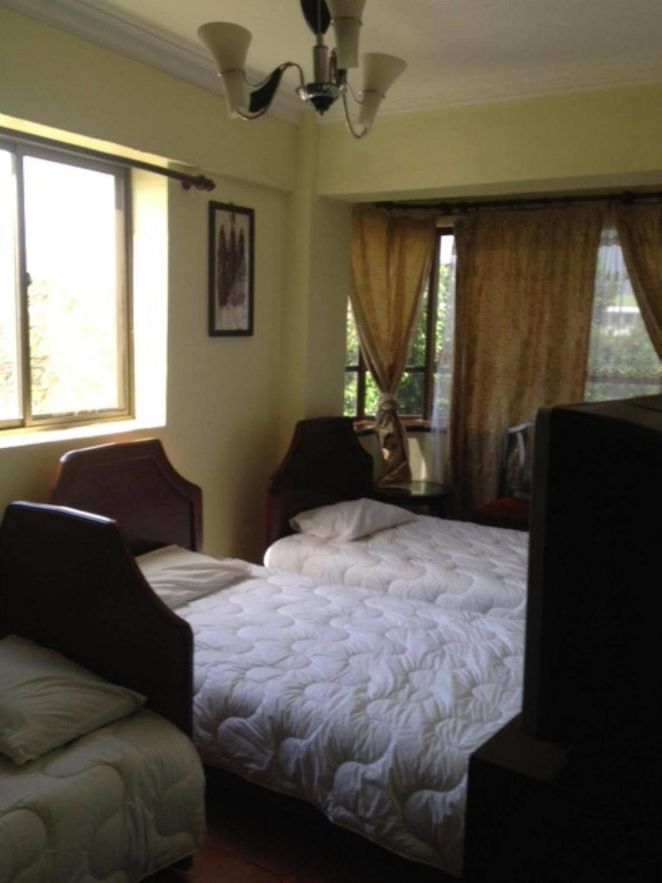Osy Grand Hotel Moshi Kilimanjaro Tanzania Bagian luar foto